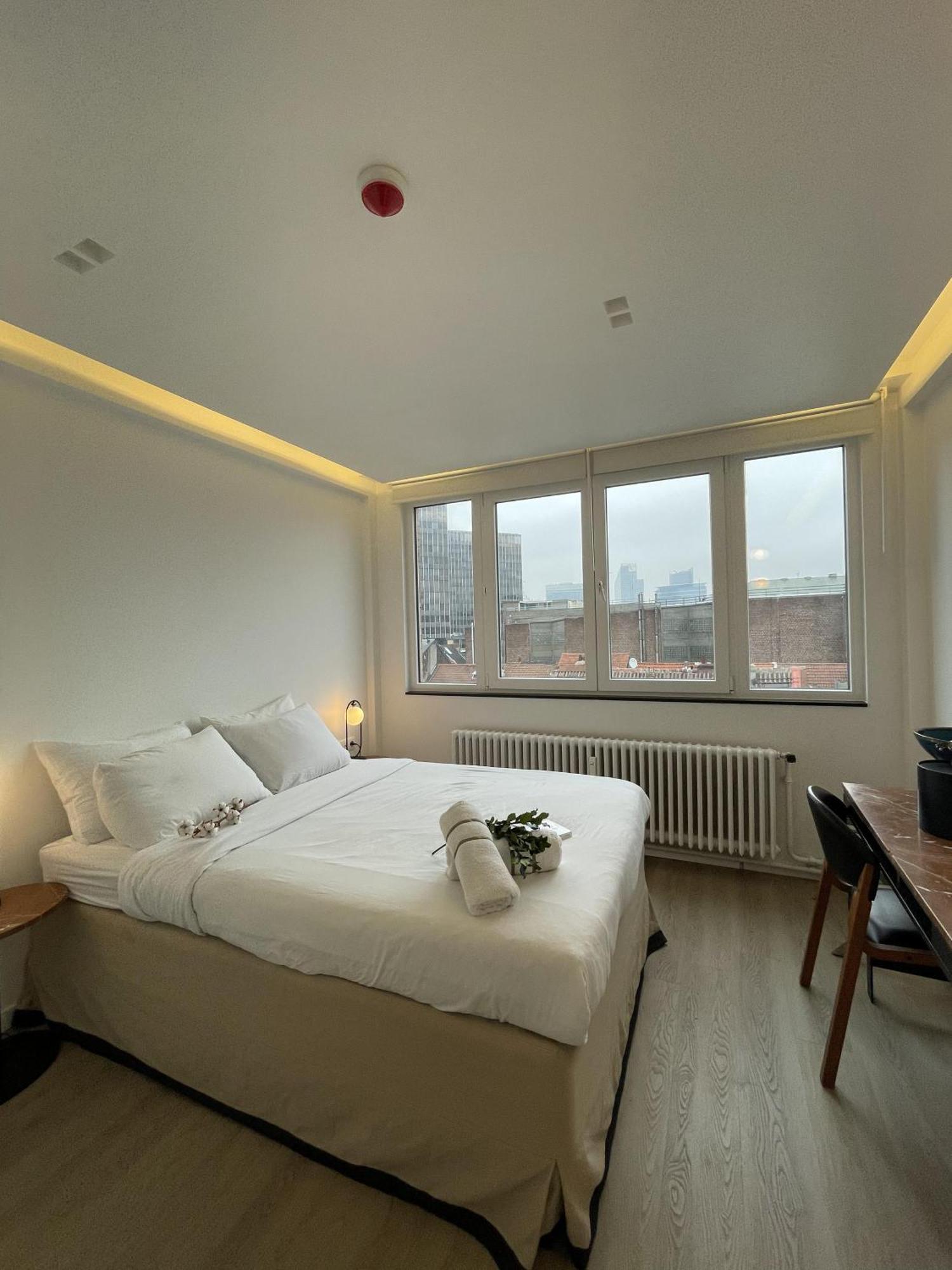 Centerstay *