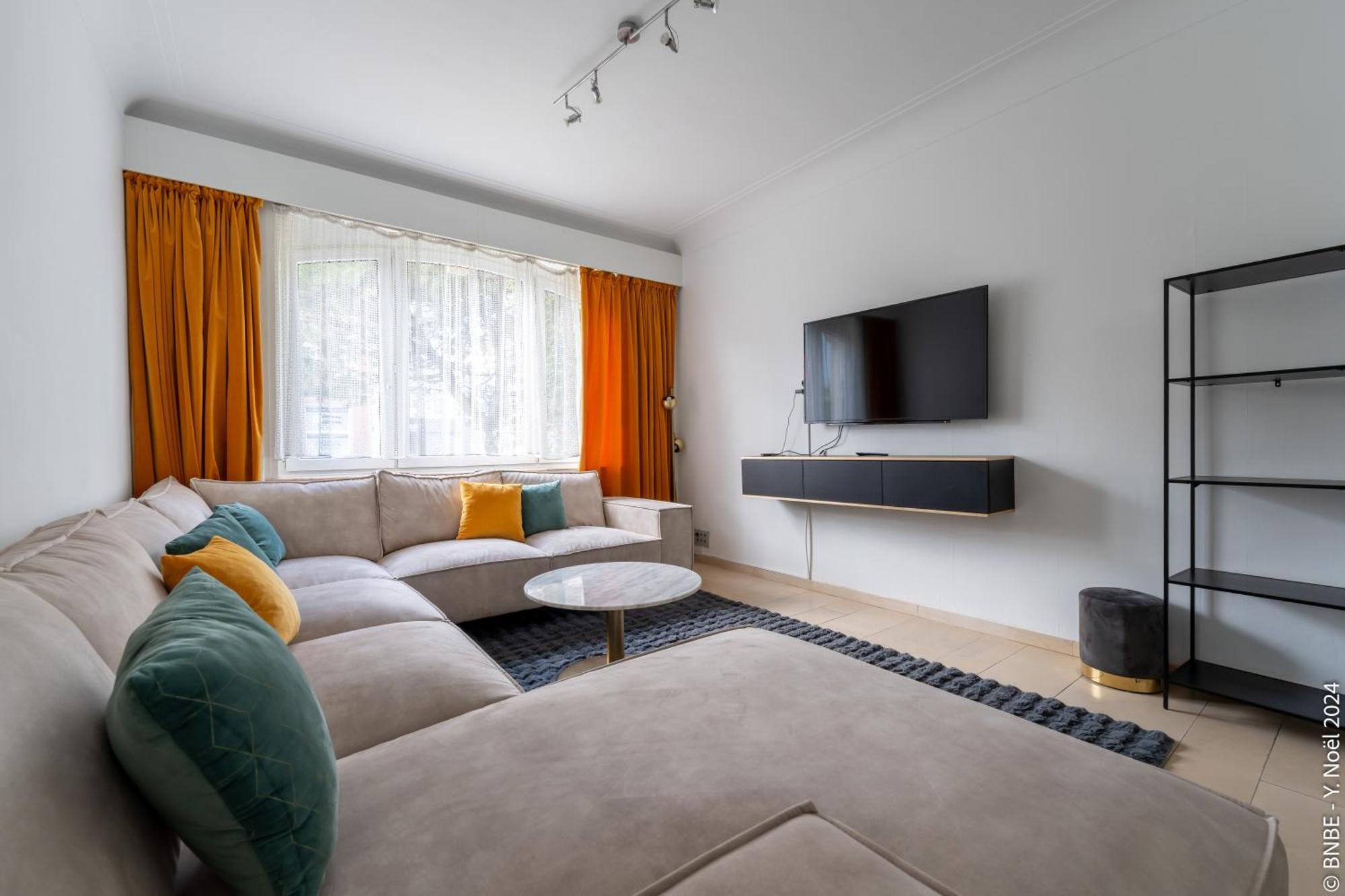 Villa La Louve - Big Place & Garden - Parking Gratuit Brussel