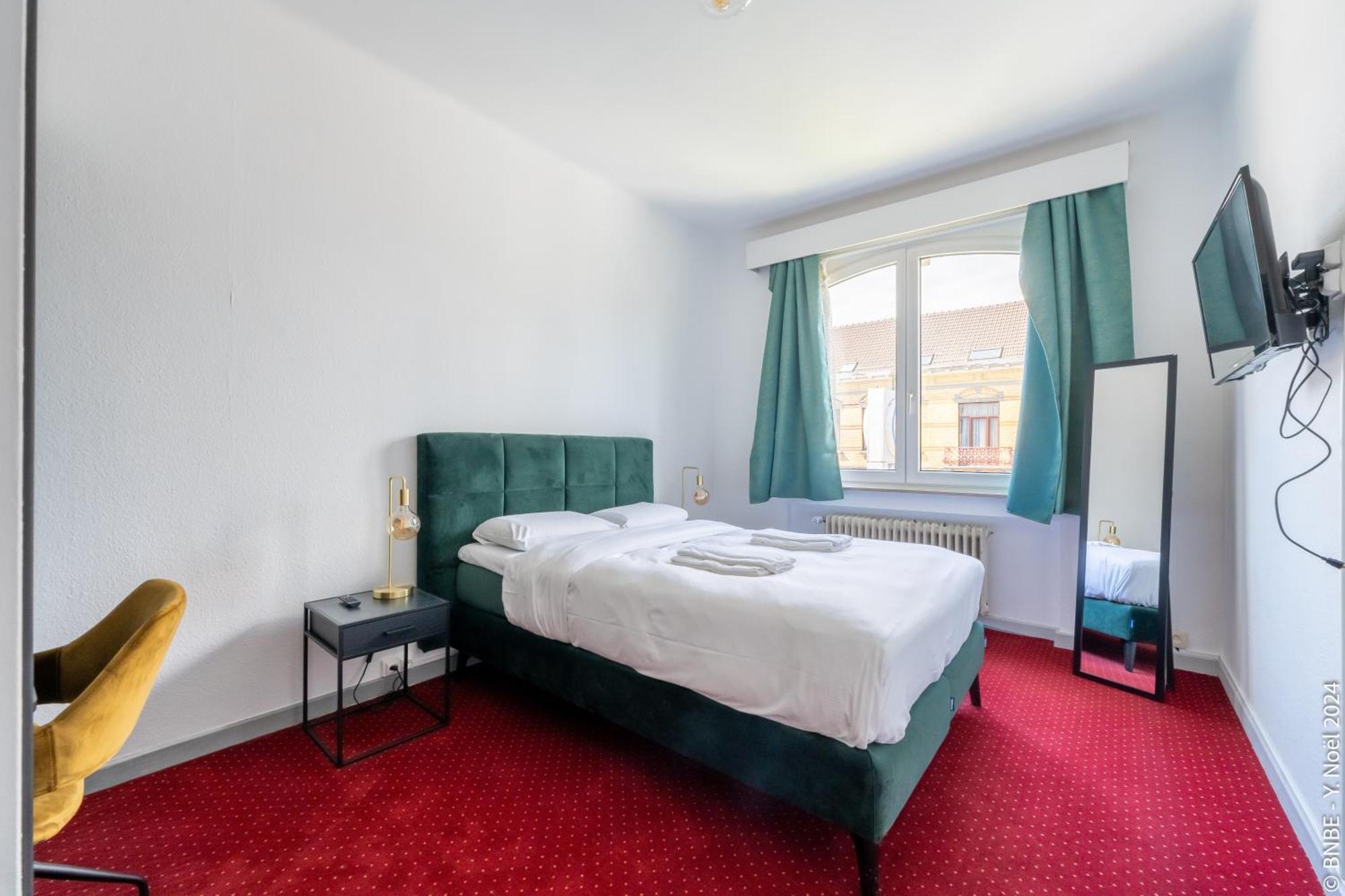 La Louve - Big Place & Garden - Parking Gratuit * Brussel