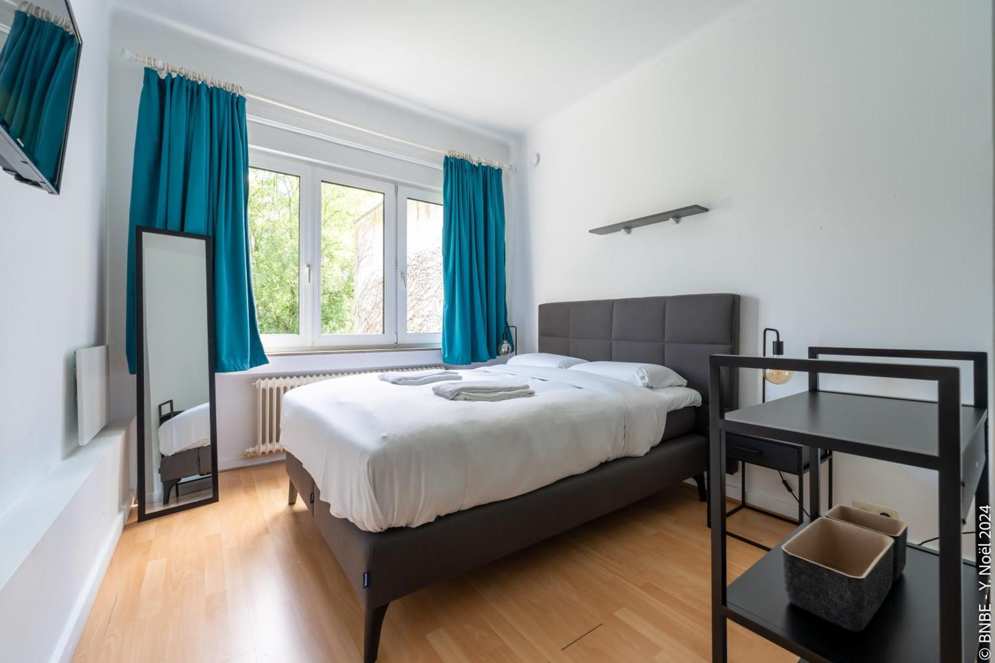 La Louve - Big Place & Garden - Parking Gratuit * Brussel