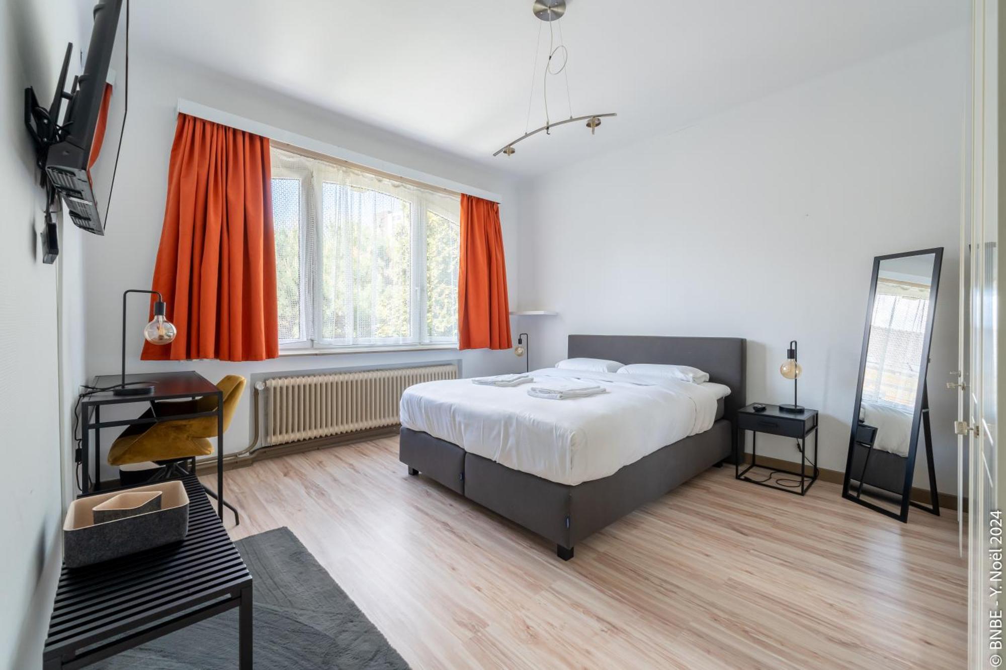 Villa La Louve - Big Place & Garden - Parking Gratuit Brussel