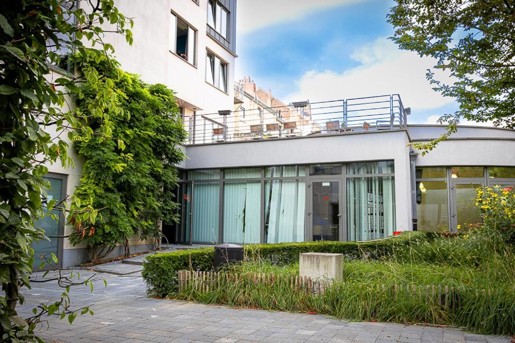 Gogh Hostel