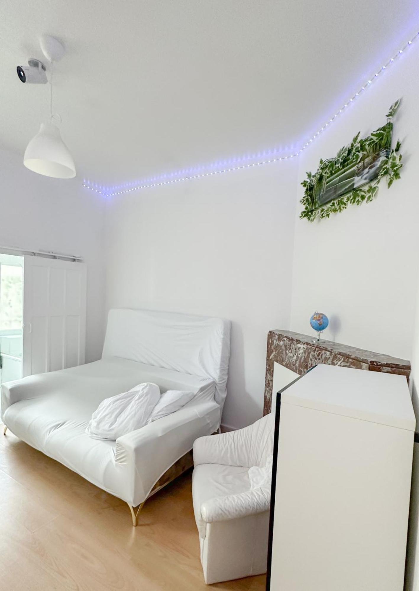 Mari House