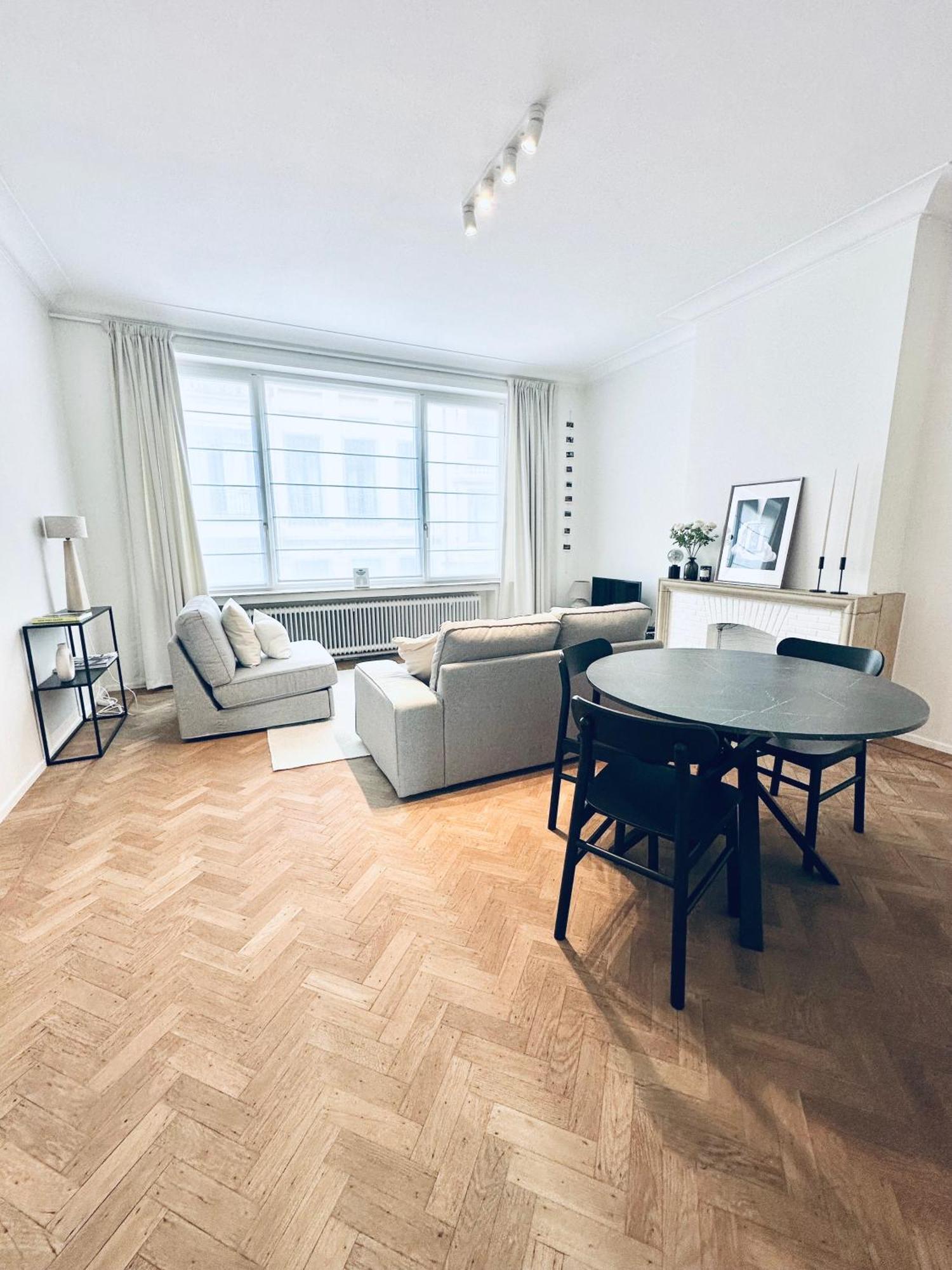 Apartment Superbe - Quartier Louise !