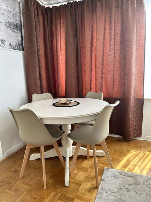 Apartment Cosy Et Moderne Brussels