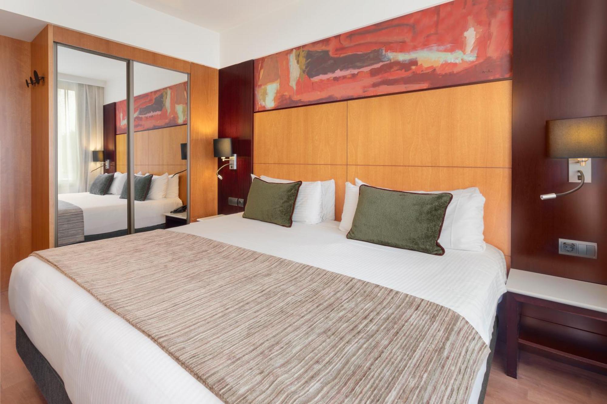 Hotel Catalonia 4*