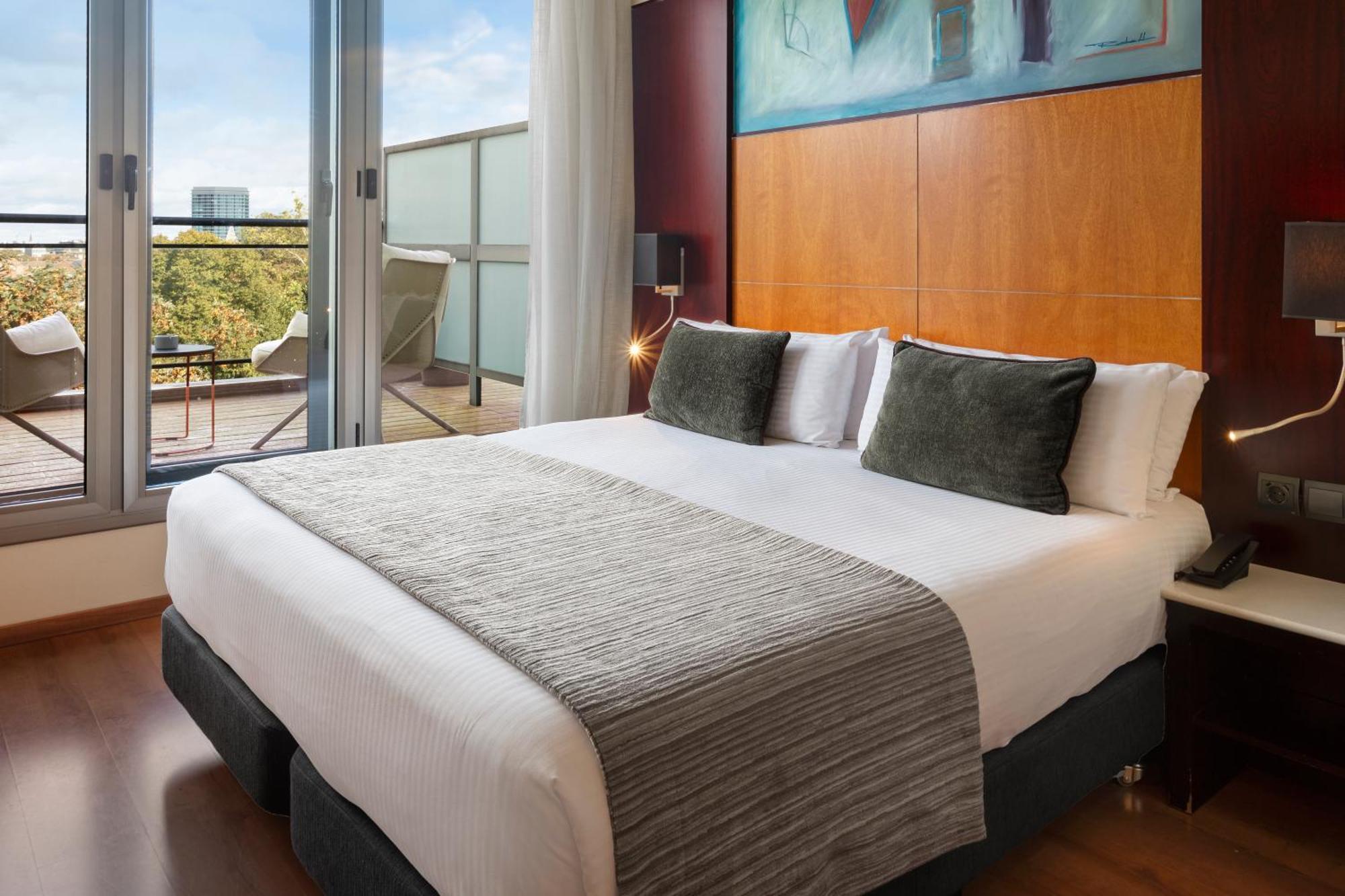 Catalonia Hotel 4*