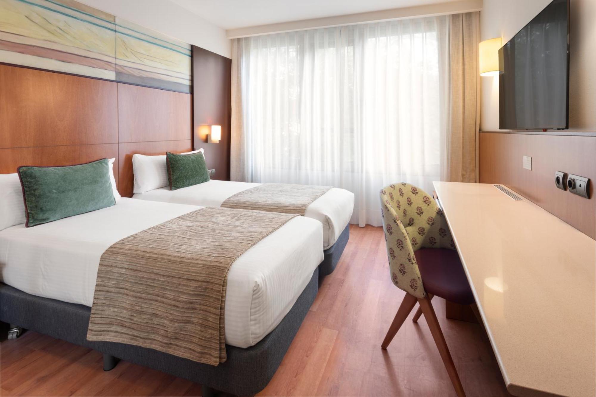 Catalonia Hotel