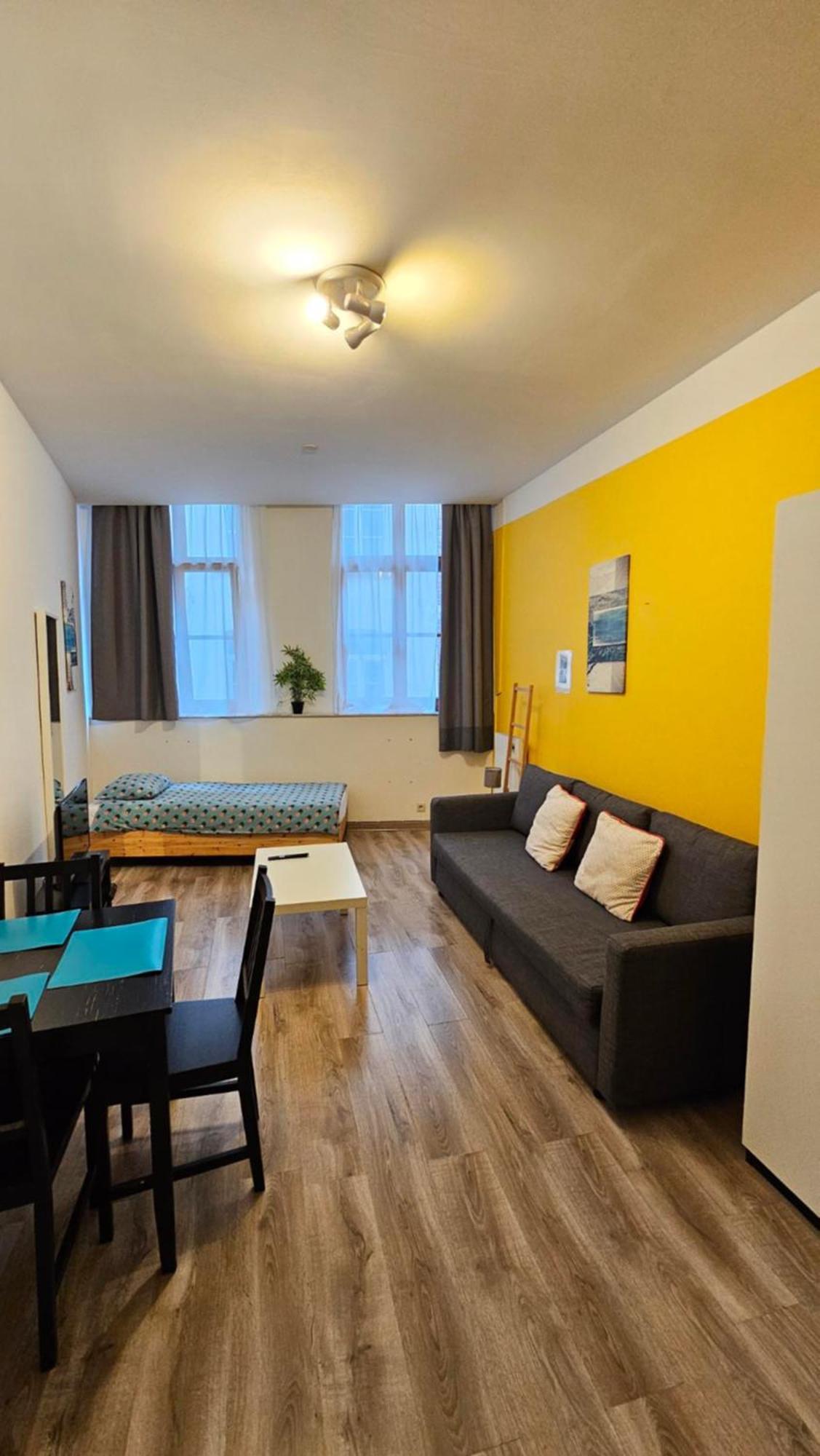 Chez Esmara Et Philippe Fourche Appartement Brussel
