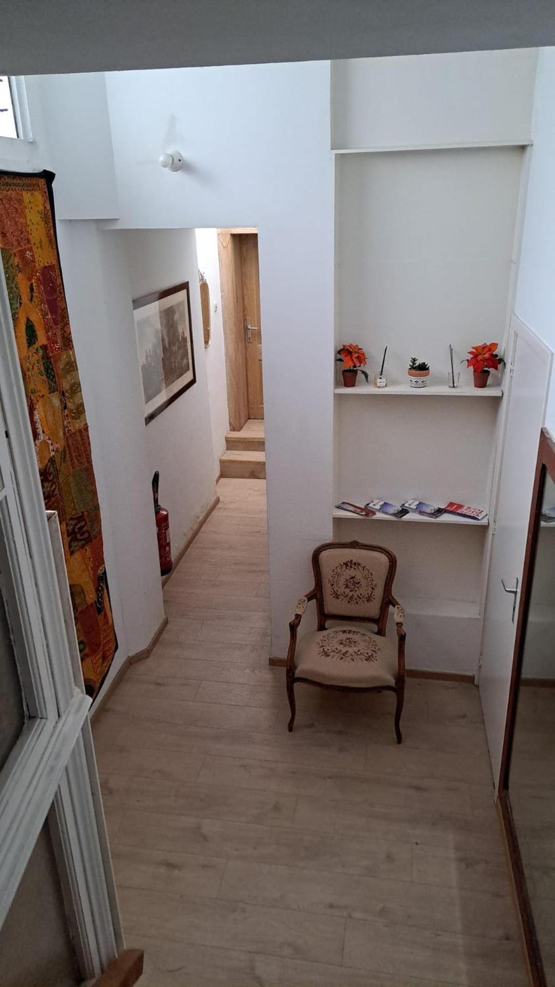 Centre De Bruxelles, Apartment *