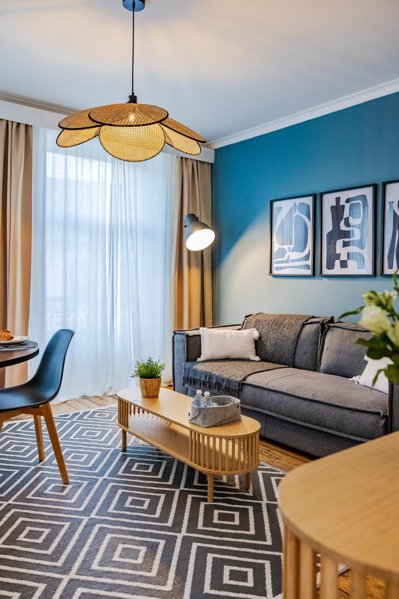 Modern Flat Near Grand Place Apartment
