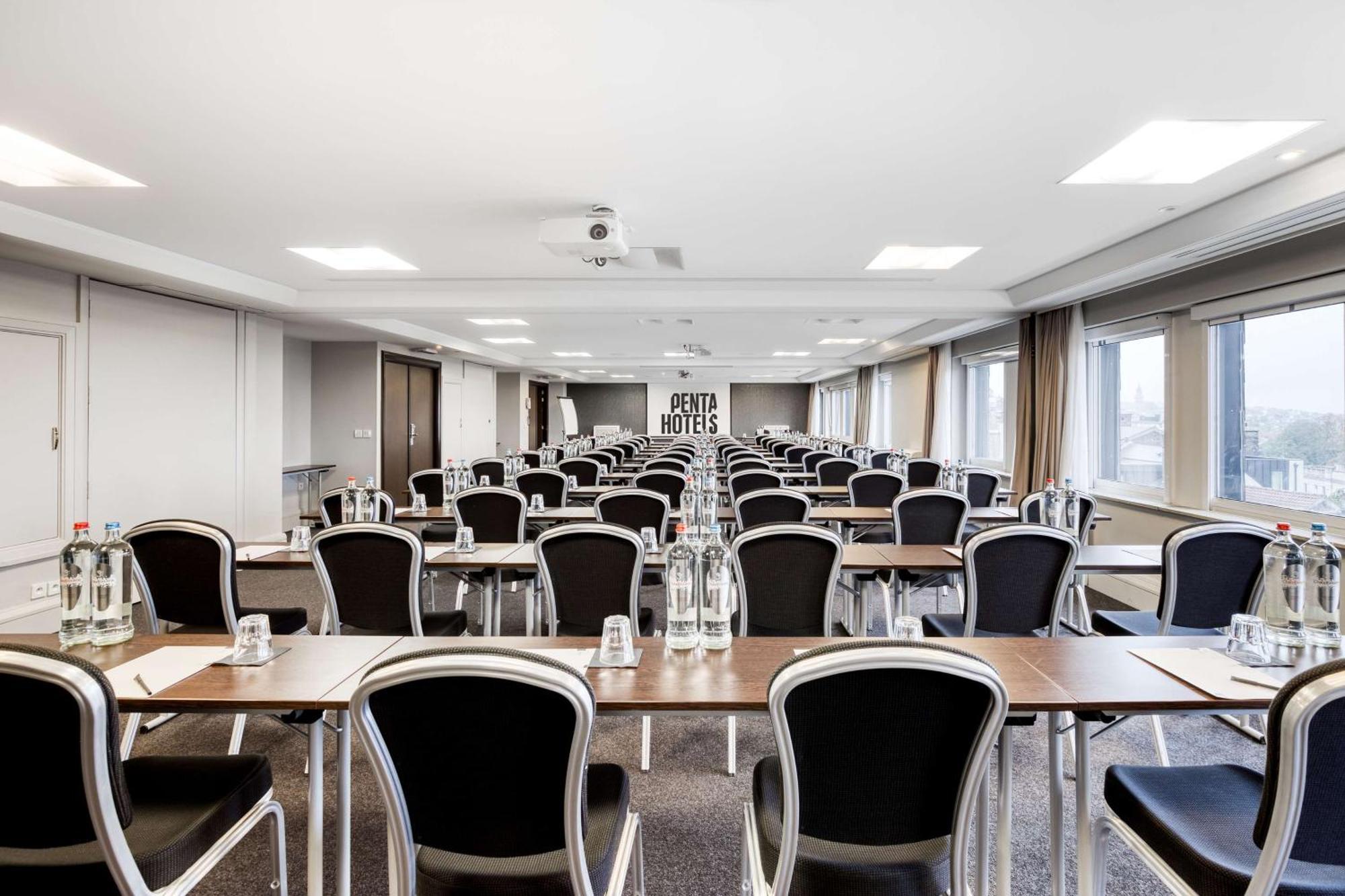 Hotel Pentahotel Centre 4*