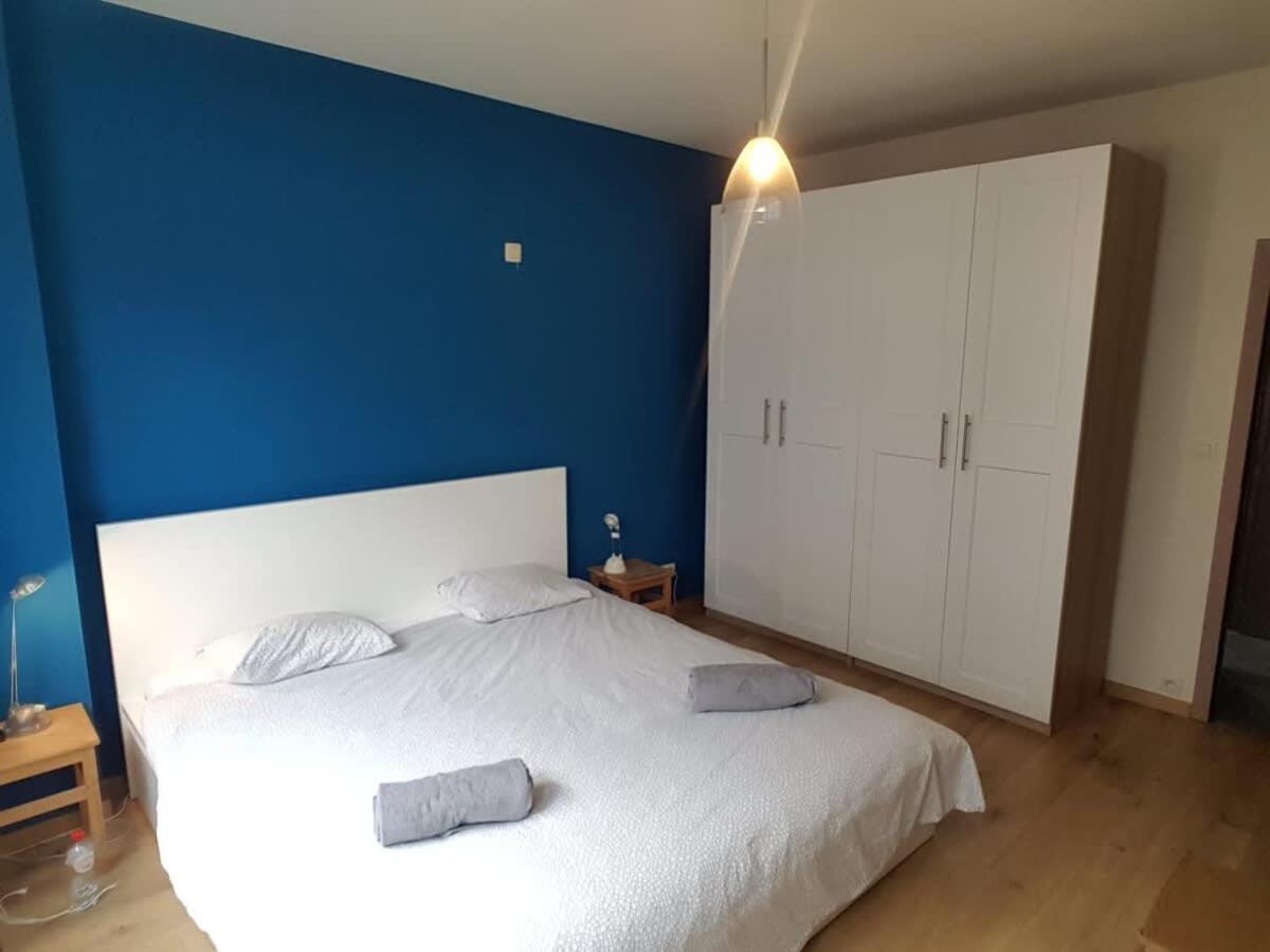 Appartement Renovated One Bedroom Schuman Area Bruxelles