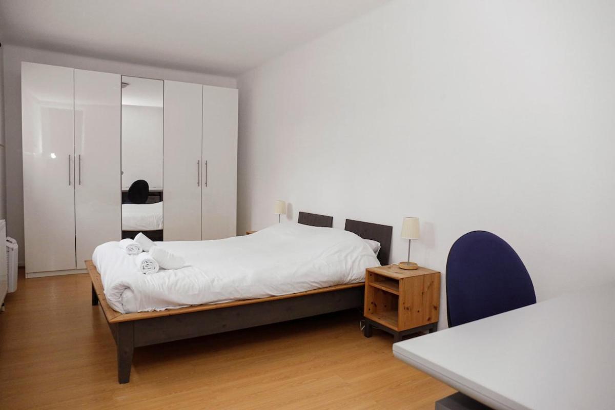 Appartement, Deux Au Pied Du Metro Montgomery *