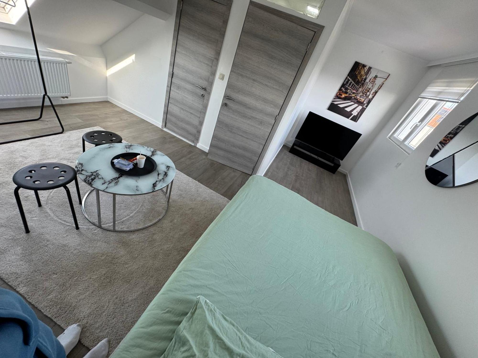 Qozyroom * Brüssel