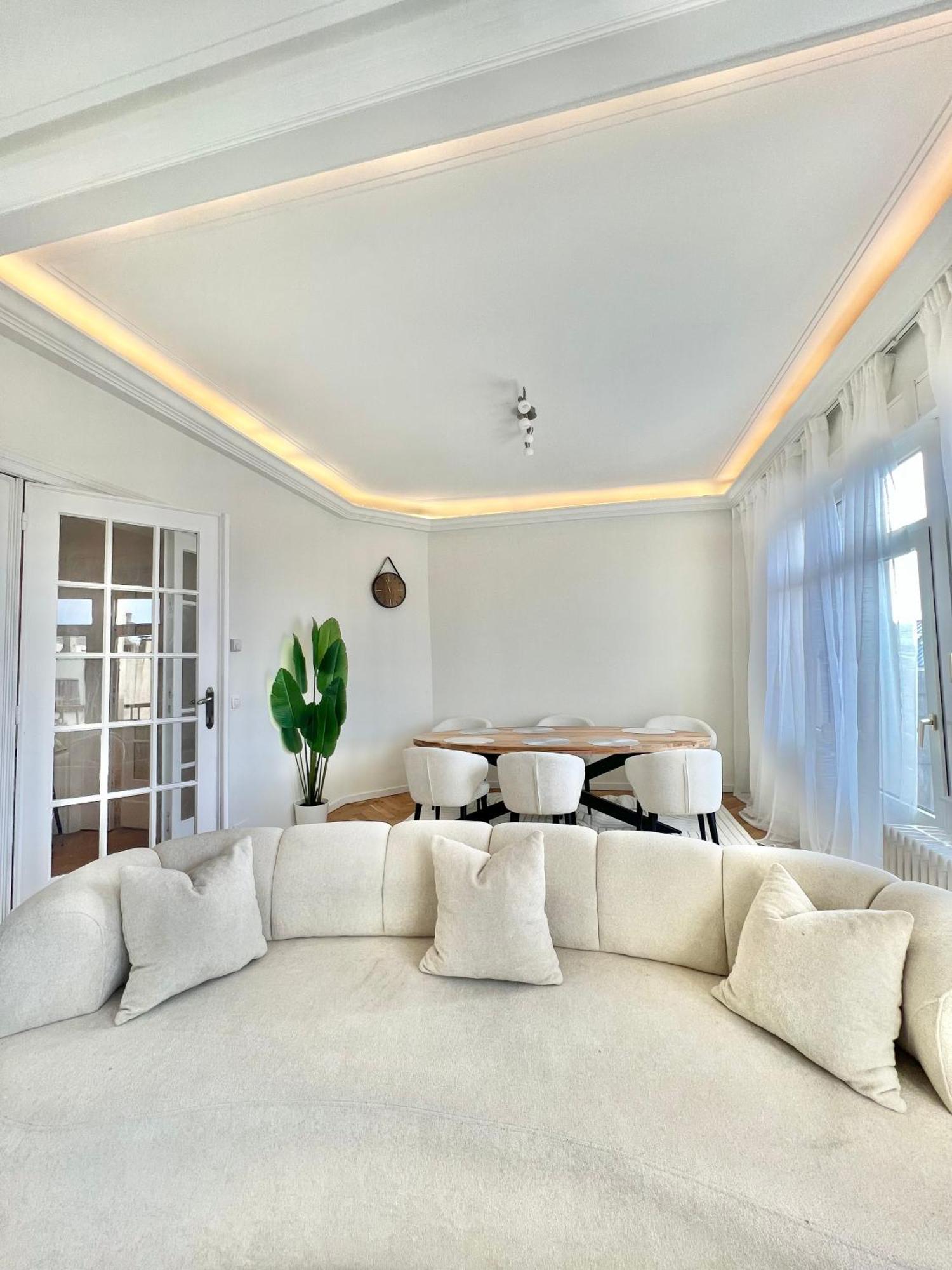 Big Luxury