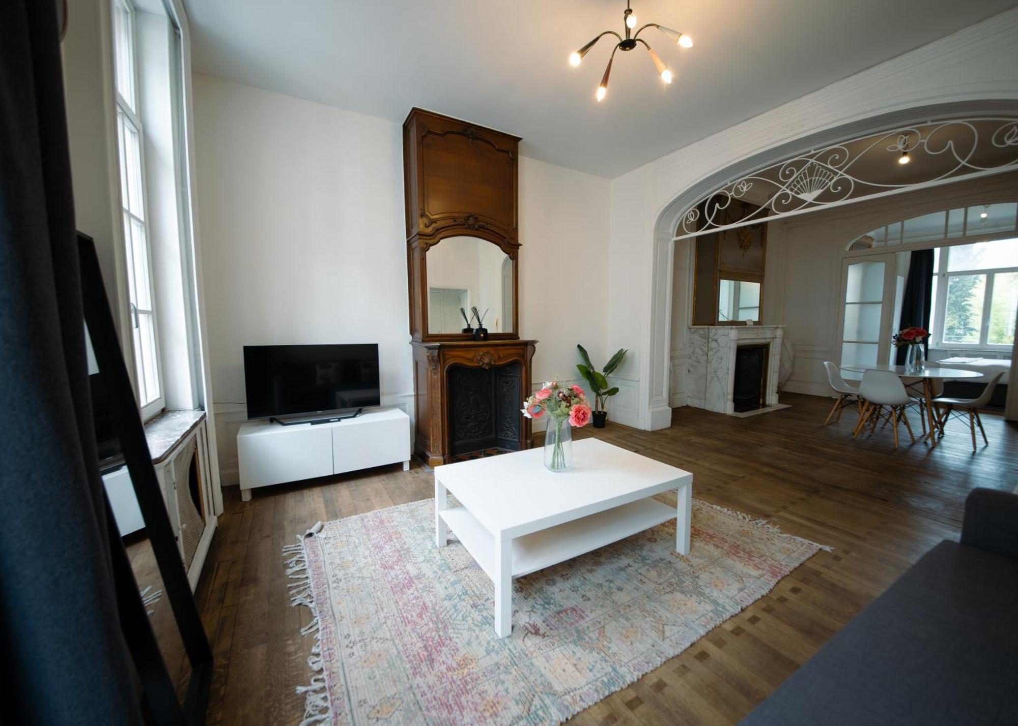Prestige - Uptown Apartment Brüssel