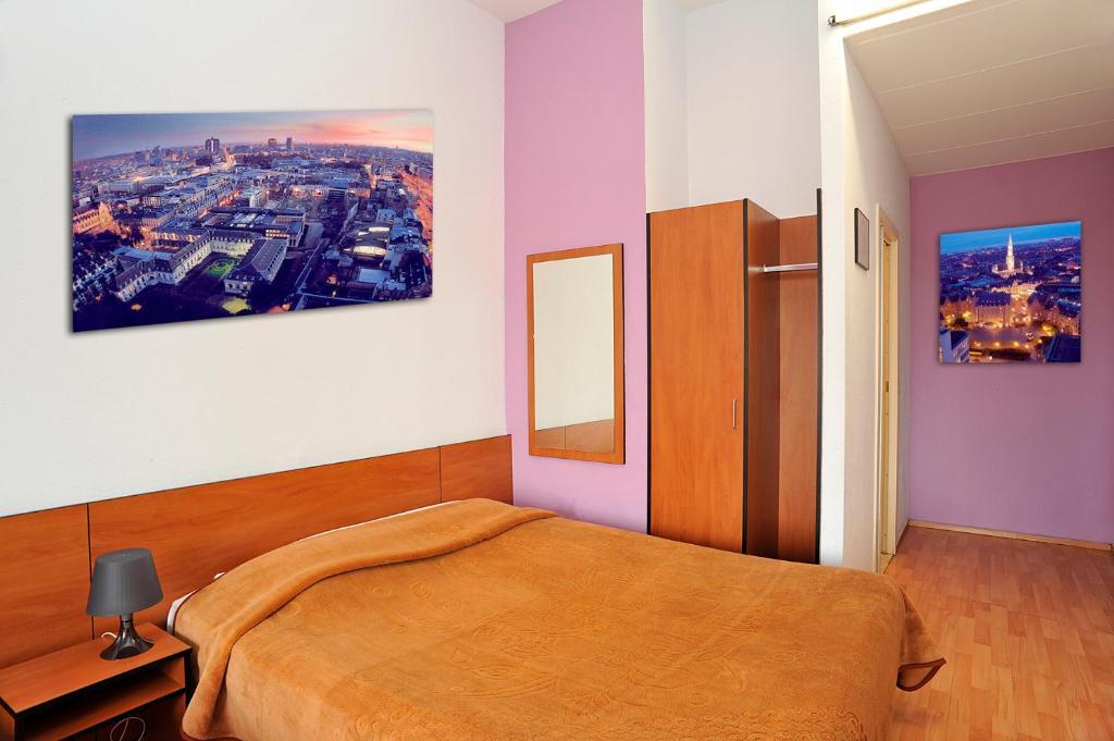 Royotel