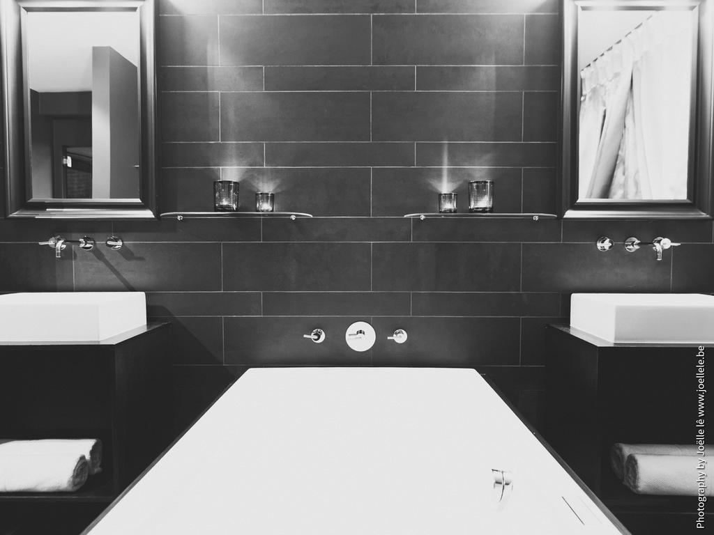 Aparthotel Secret Suites 3*