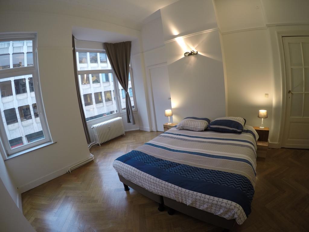 Legrand * Bruxelles