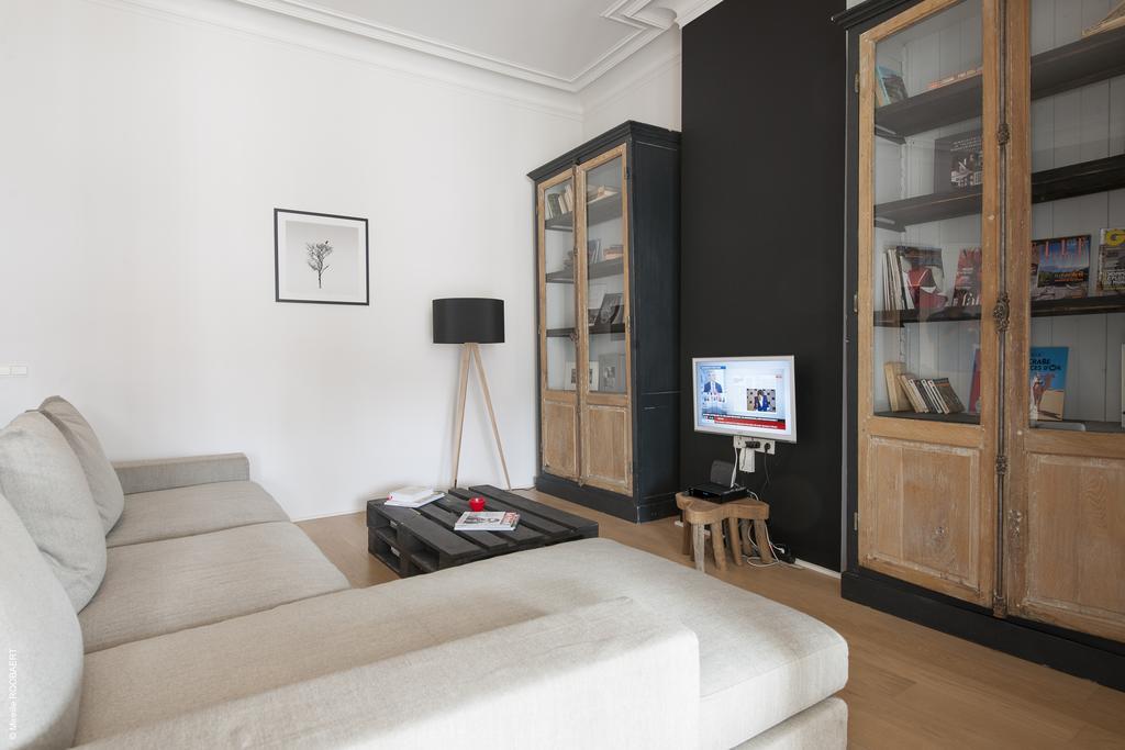 Appartement Halle Aux Bles Apartment *