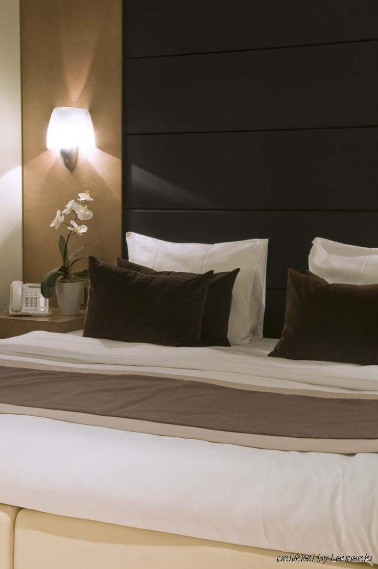 B-aparthotel Grand Place Aparthotel 4*