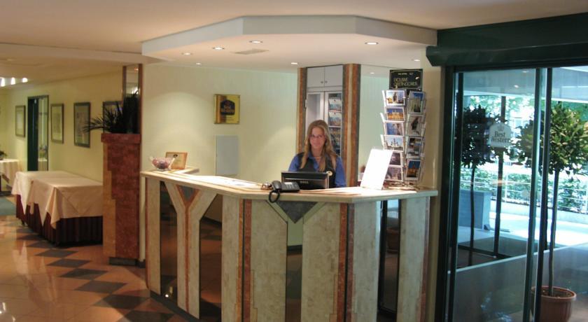 Best Western County House Hotel