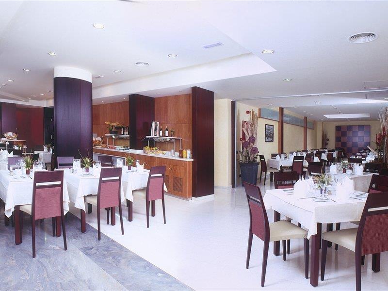 Hotel Catalonia 4*