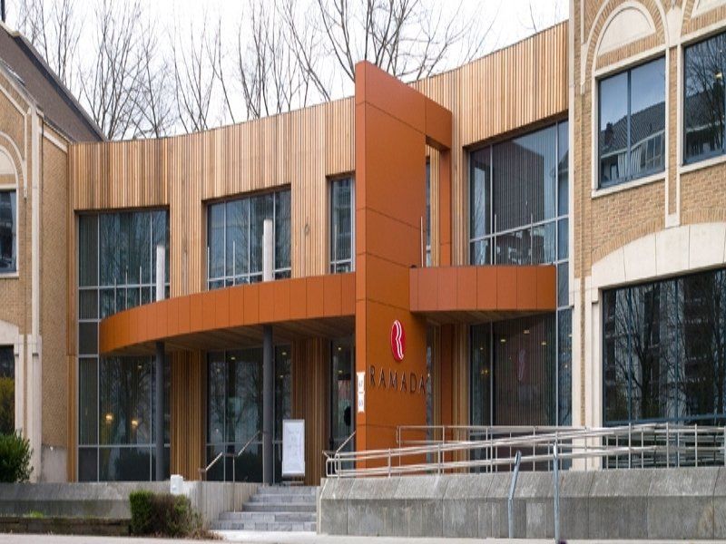 Hotel East Woluwe 4*