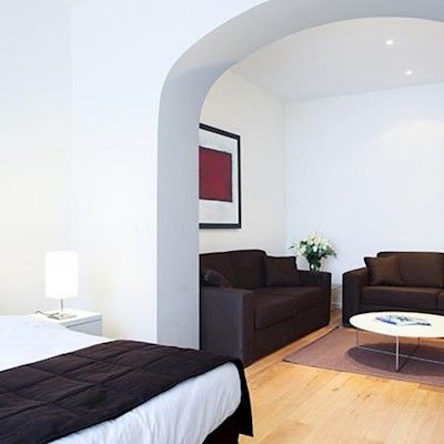 Hotel Theater 2*