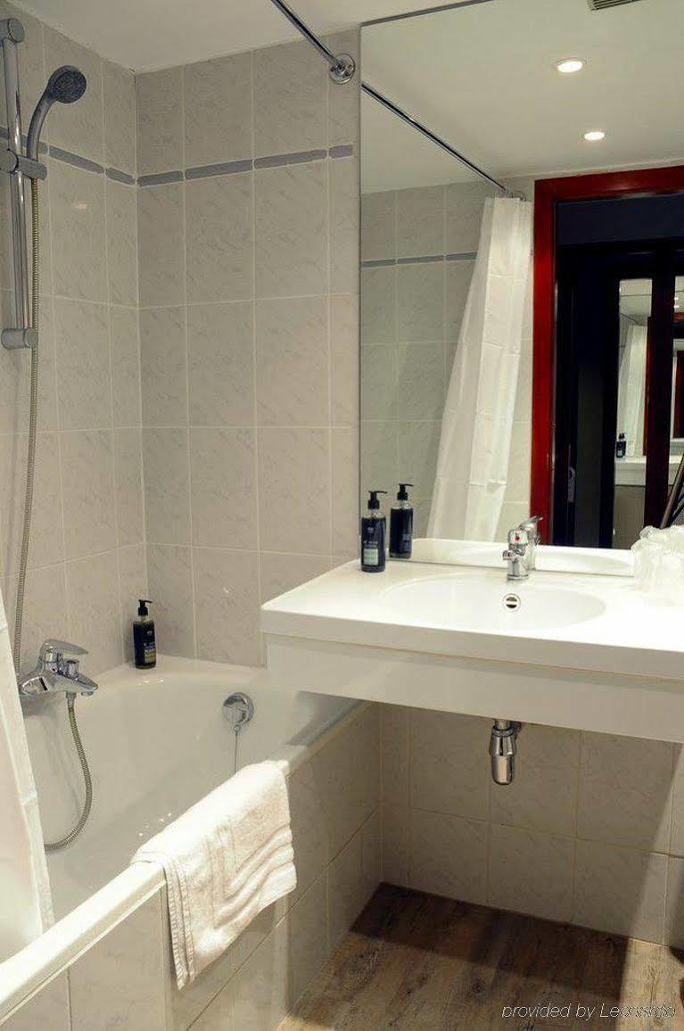 9hotel Chelton