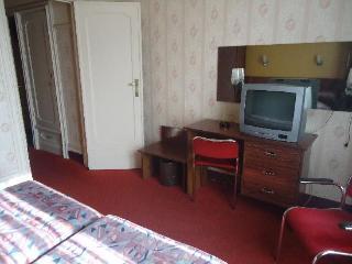 Manhattan Hotel
