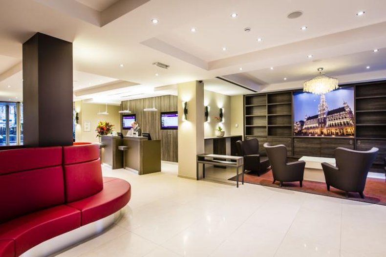 Hotel Mercure Centre Midi 4*