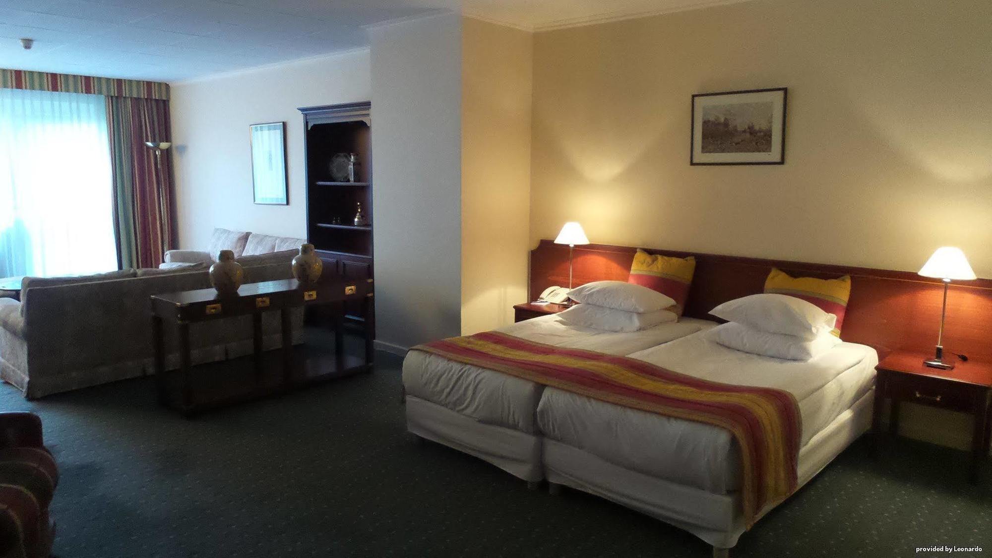 Hotel Western Park 4*