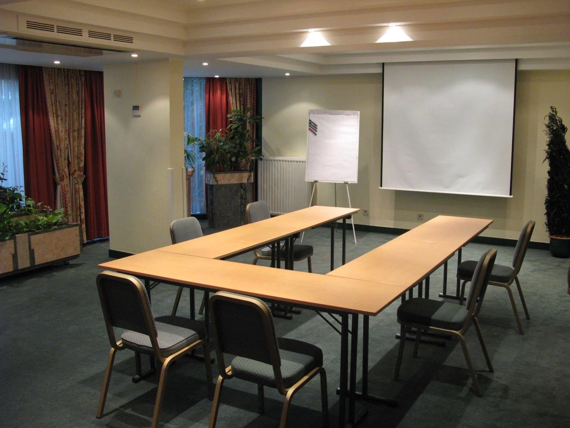 Hotel Best Western County House 3*