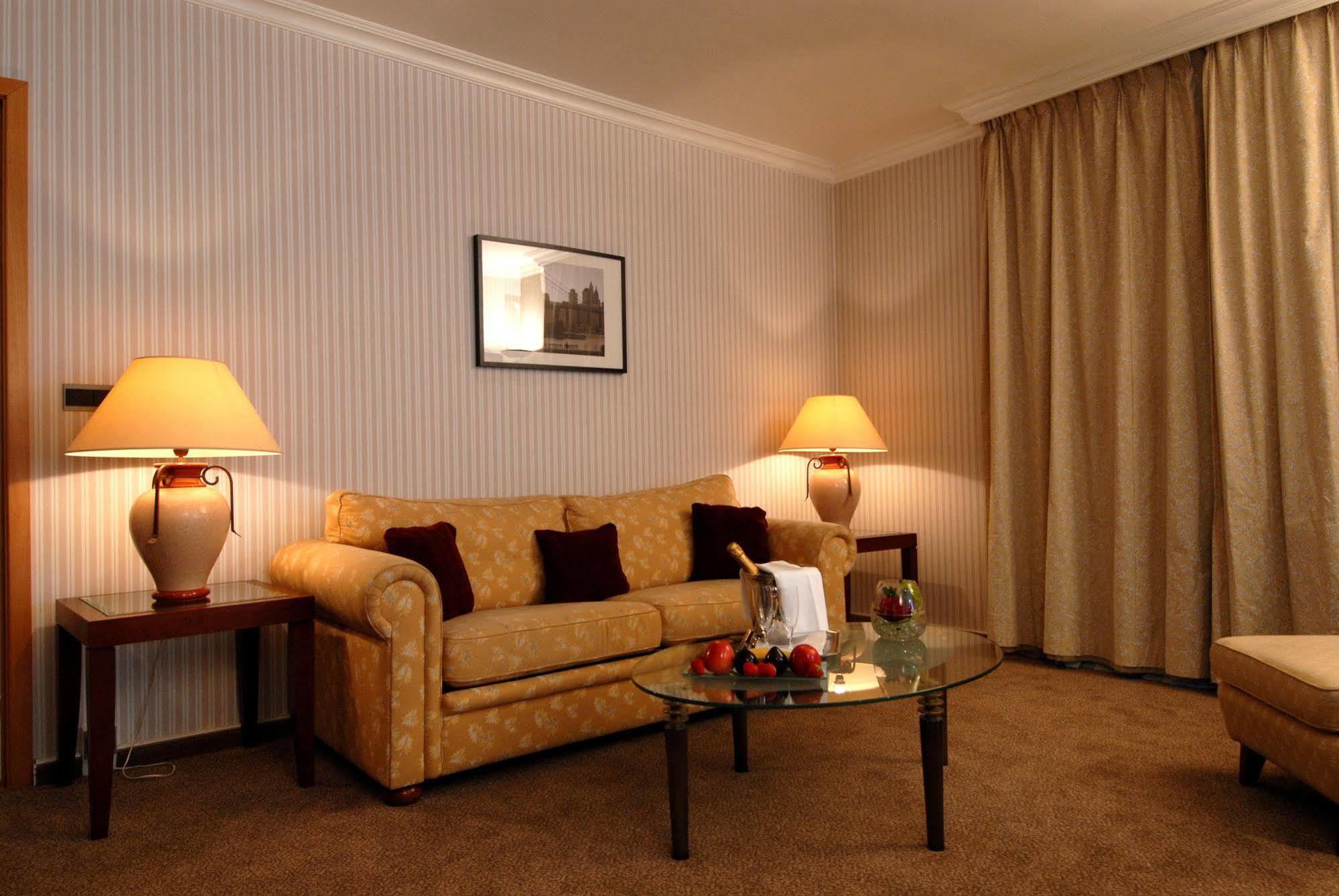 Aparthotel B-aparthotel Ambiorix Brussels