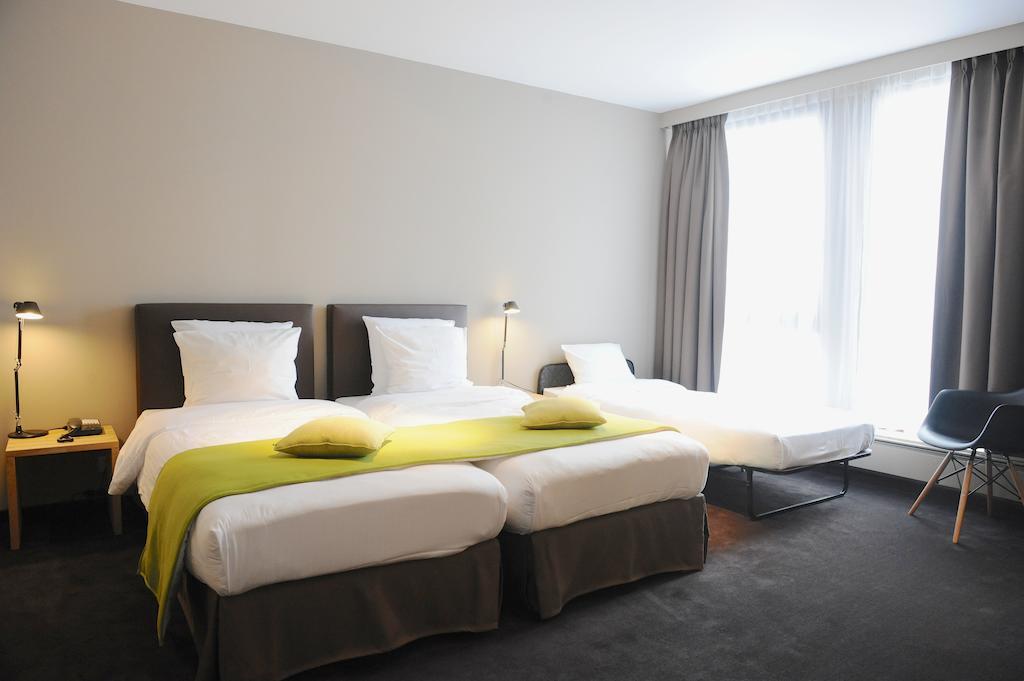 9hotel Chelton Hotel
