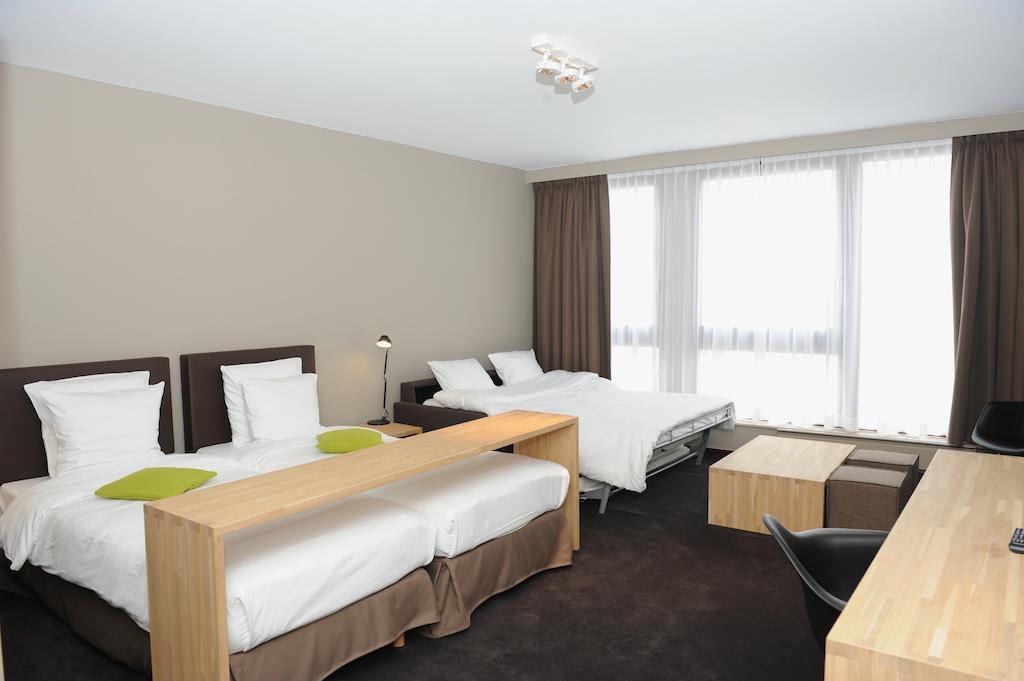 9hotel Chelton