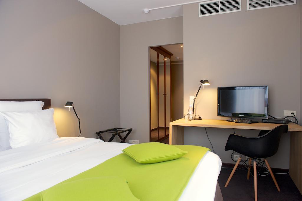 9hotel Chelton Hotel 3*