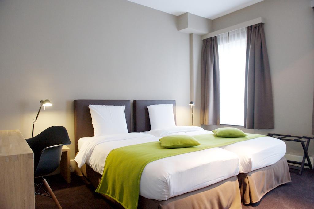 9hotel Chelton Hotel