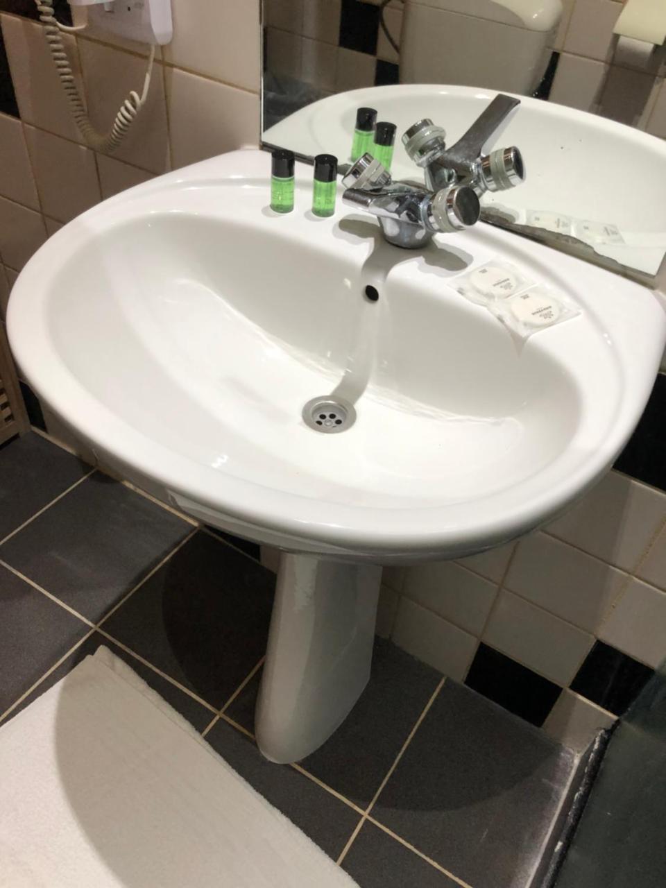 Hotel Abberdeen 2*