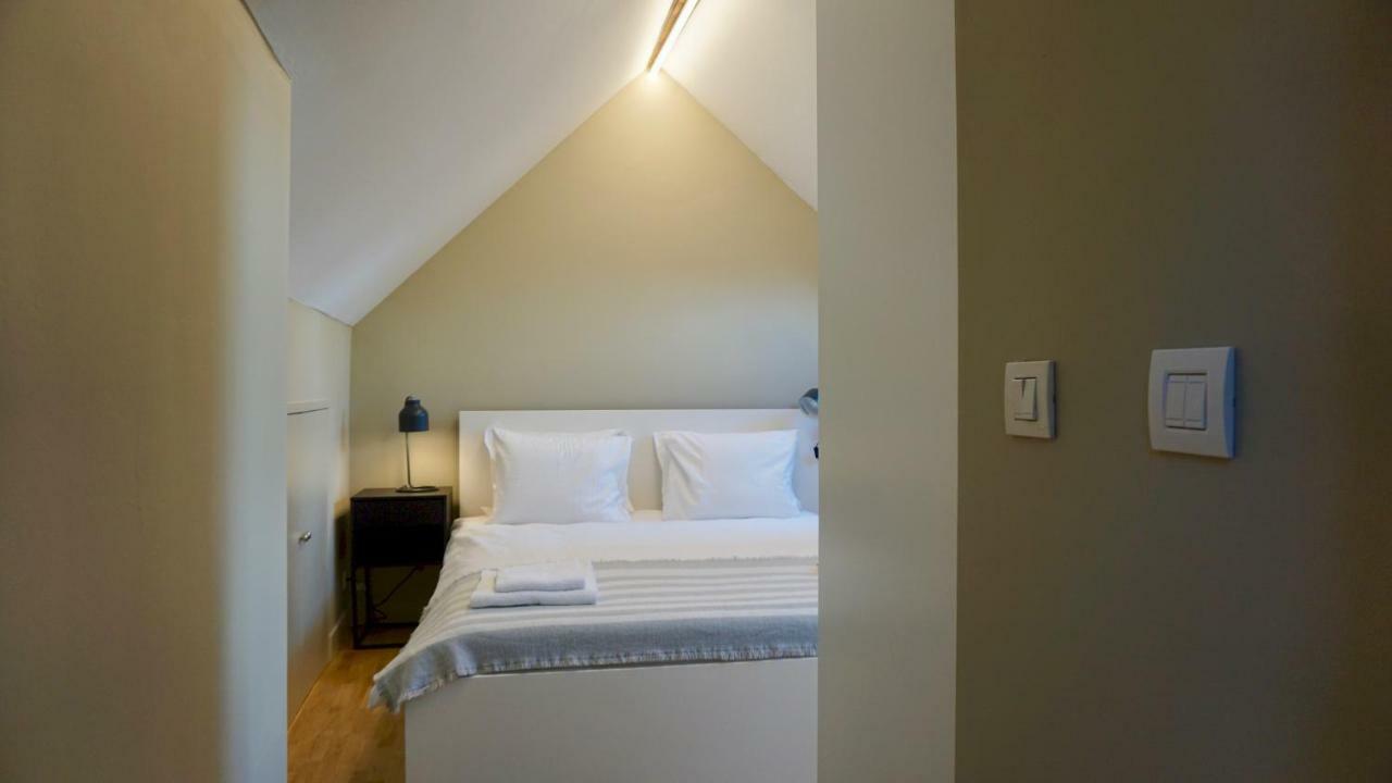 Apartment Unit 8 - Charming Loft Apt. Near Avenue Louise Free Parking