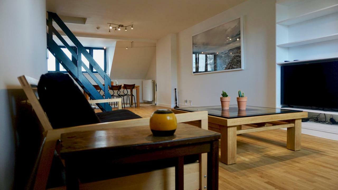 Unit 8 - Charming Loft Apt. Near Avenue Louise Free Parking Apartment