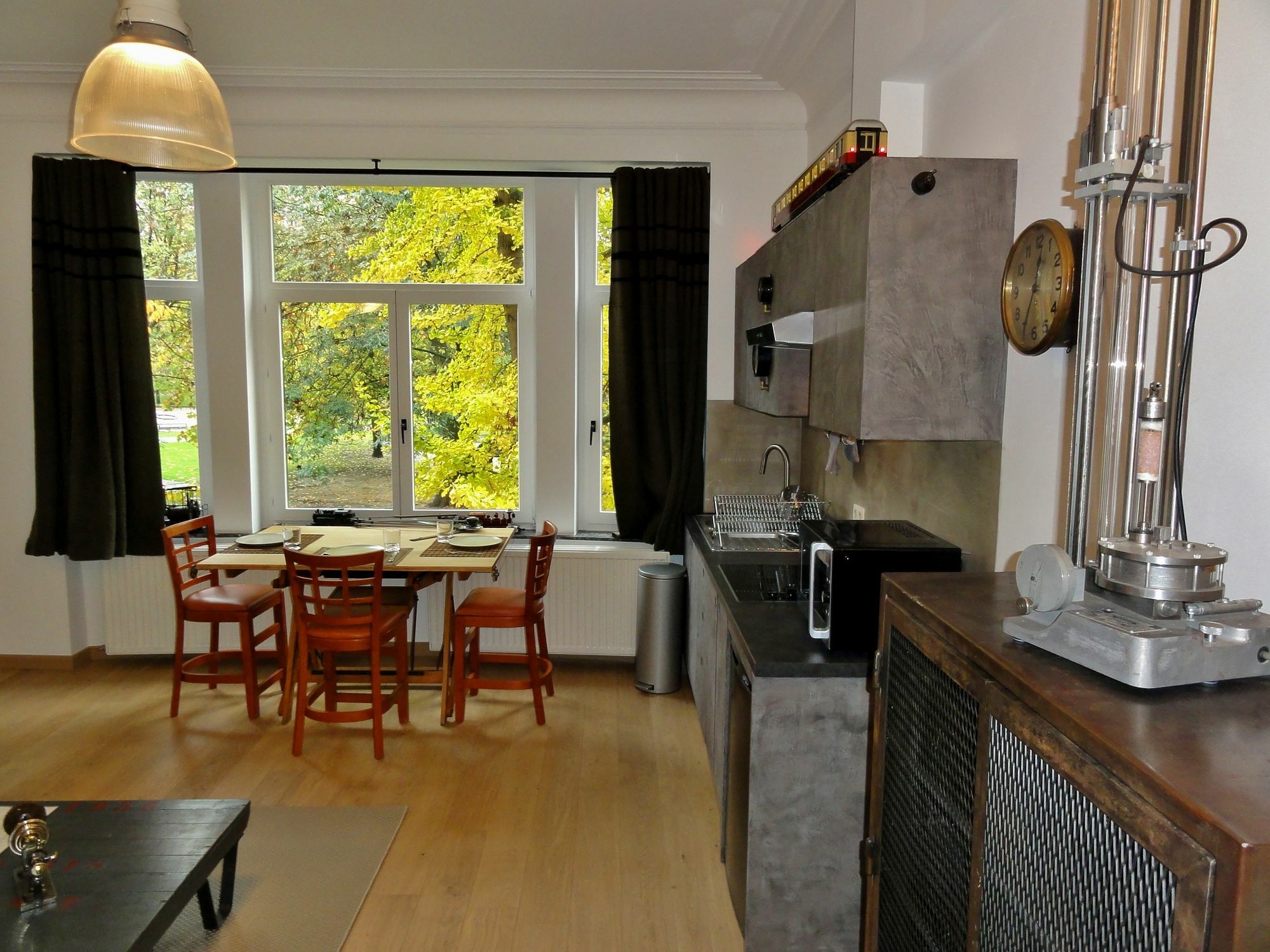 Train Flat Apartment Brüssel