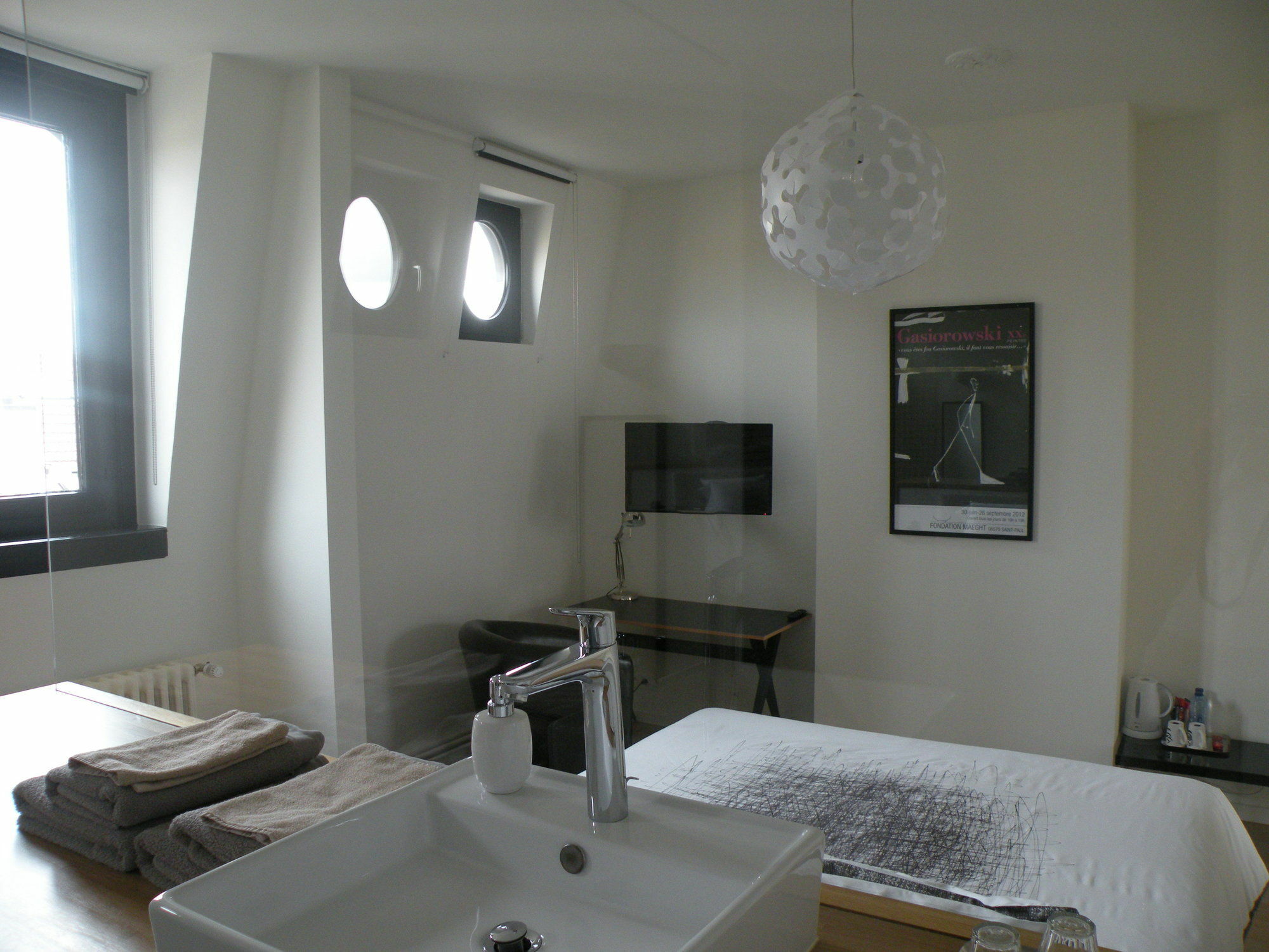 Living In Brûsel, Urban