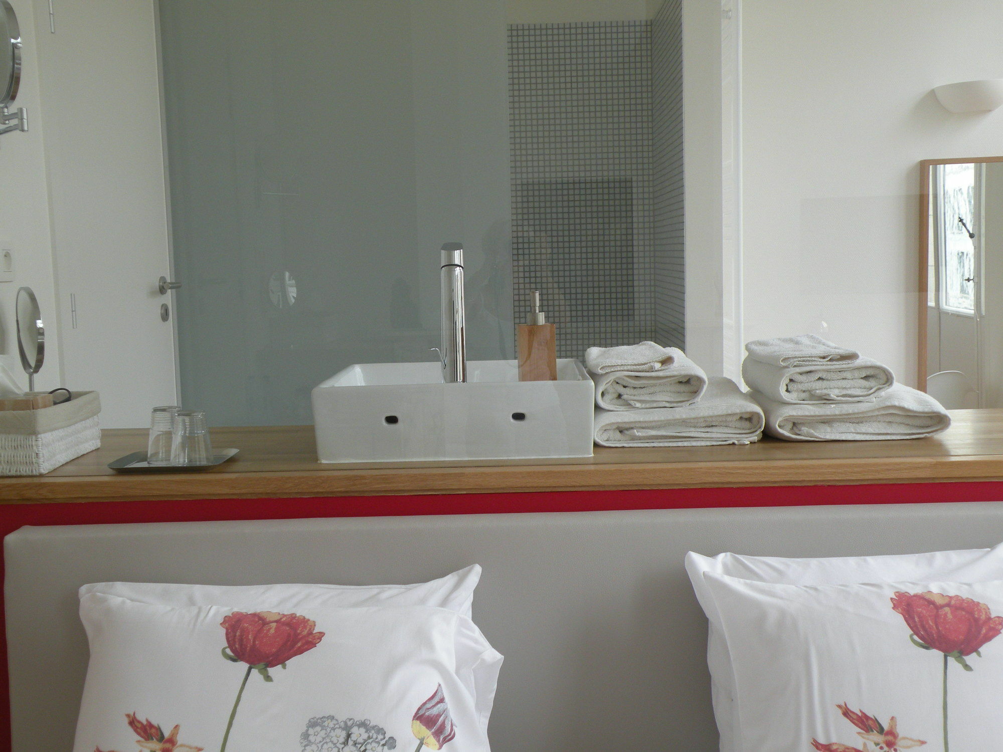 Living In Brûsel, Urban Couette-café
