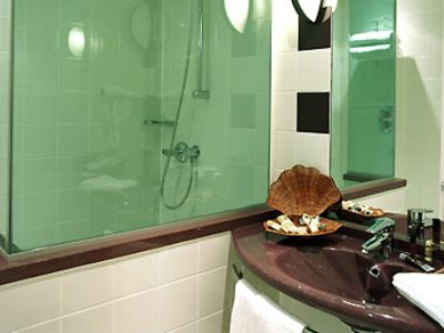 Mercure Airport 3*