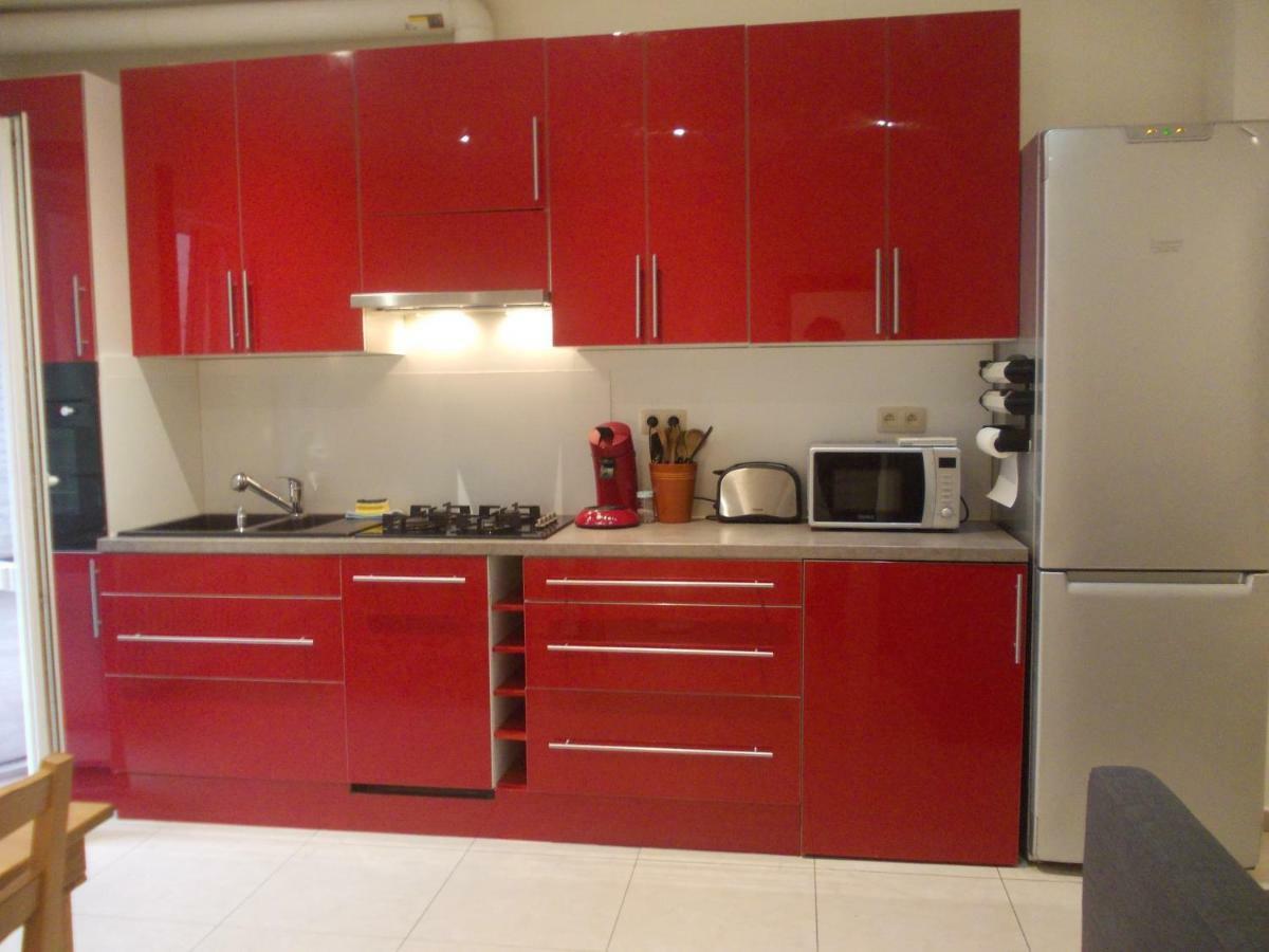Trone Apartment *