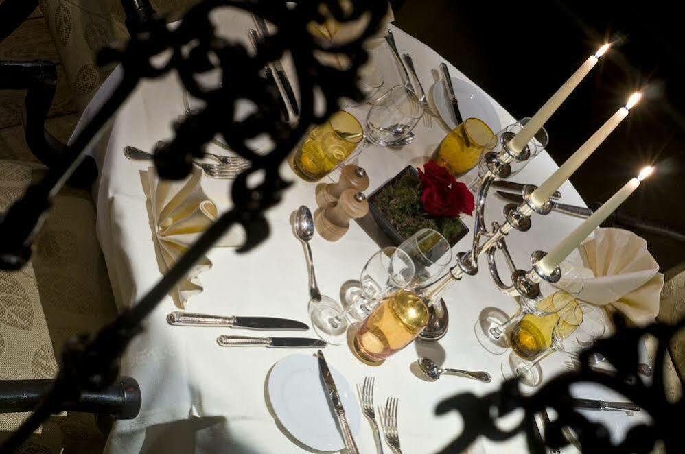 Hotel Warwick - Grand Place
