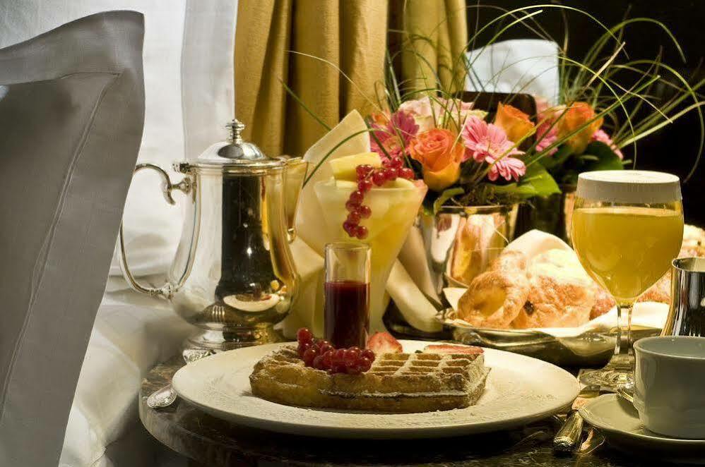 Warwick - Grand Place 4*
